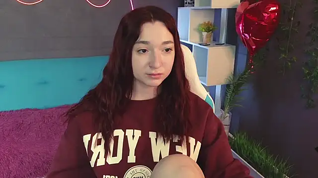 YasmineWest online show from 03-03-25, 04:32