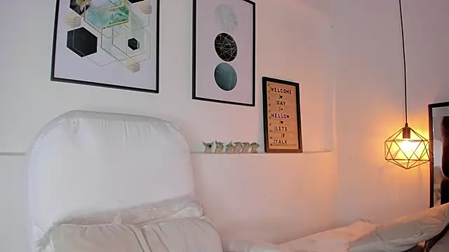 amysc online show from 10-24-25, 01:32