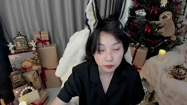 Snapshot of Minami_686 chatting on 01-13-25, 06:38 Minami 686 online show from 01-13-25, 06:38