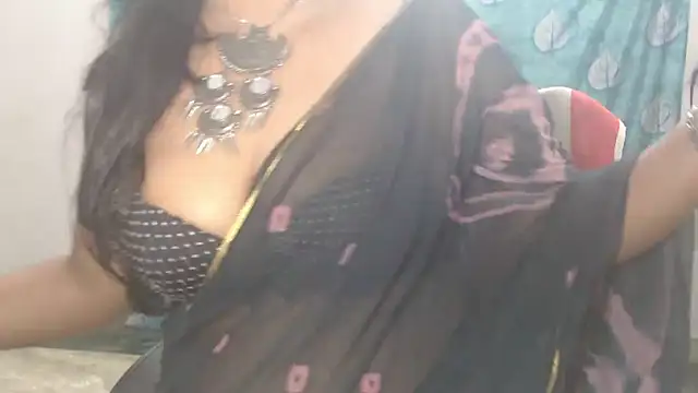 Snapshot of Sophia_your chatting on 05-19-26, 05:25 Sophia your online show from 05-19-26, 05:25
