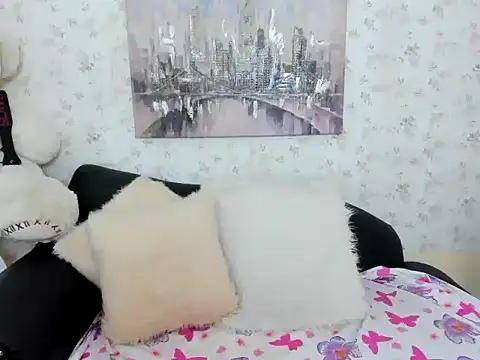 milf bigass  online show from 03-28-26, 01:12