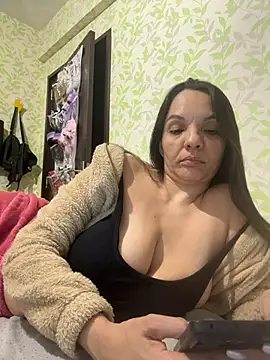 samilux5 online show from 11-07-25, 03:44