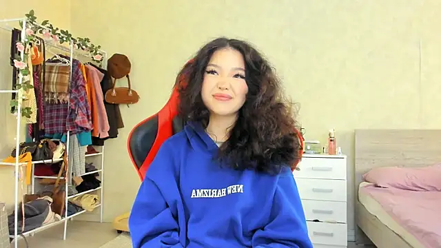 wastforu online show from 10-10-25, 06:03