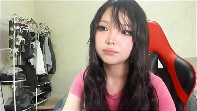 Snapshot of wastforu chatting on 06-27-26, 12:22 wastforu online show from 06-27-26, 12:22