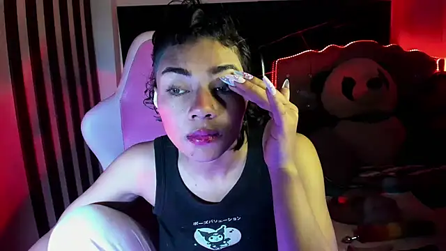 Snapshot of Lilithsabeth chatting on 06-11-26, 12:32 Lilithsabeth online show from 06-11-26, 12:32