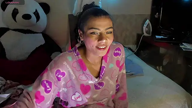 Lilithsabeth online show from 11-01-25, 04:30