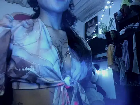 Snapshot of Lilithsabeth chatting on 02-05-26, 11:22 Lilithsabeth online show from 02-05-26, 11:22