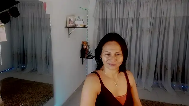 lollita 23  online show from 11-18-25, 08:23