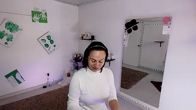 lollita 23  online show from 03-07-26, 07:19