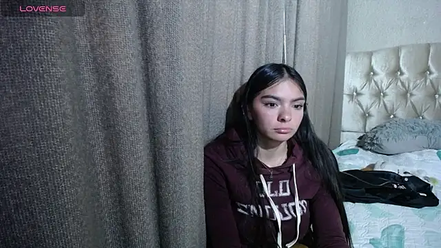 Dreams sophi online show from 04-06-26, 02:51