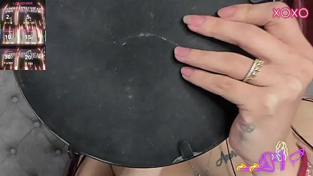  Scarlett 01 online show from 11-17-25, 05:17