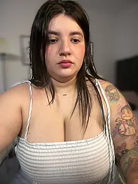 horny roomiess online show from 02-18-26, 06:37