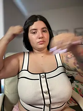 horny roomiess online show from 03-04-26, 09:22