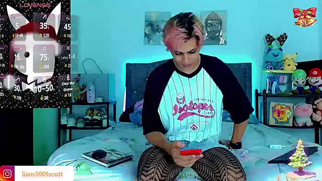 Liamscott  online show from 12-18-25, 10:46