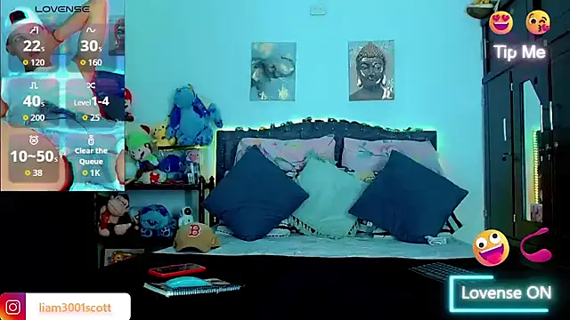 Liamscott  online show from 11-10-25, 09:42