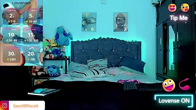 Liamscott  online show from 11-09-25, 09:41