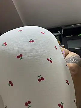 JulianaCastillo online show from 03-23-26, 09:31