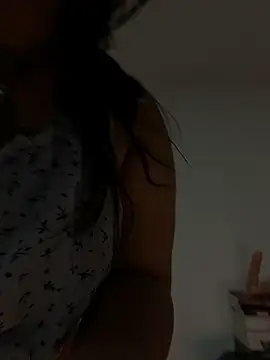 JulianaCastillo online show from 11-09-25, 09:13