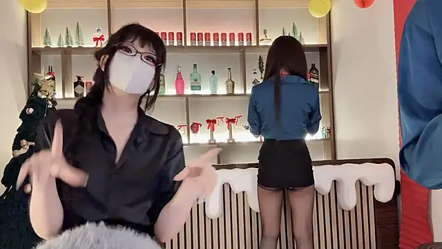 Snapshot of Jennie_Spa chatting on 04-18-26, 01:02 Jennie Spa online show from 04-18-26, 01:02