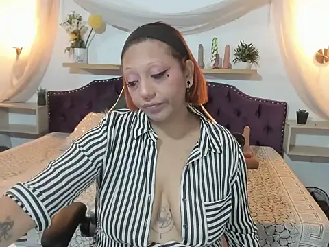 Destiny  Hall online show from 11-25-25, 04:13