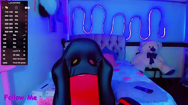 Jessica smith 1 online show from 04-14-26, 11:15