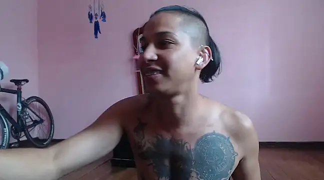 CoreAlejito online show from 12-18-24, 03:00