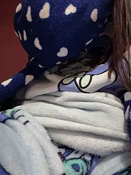 rossana99  online show from 12-21-24, 06:00