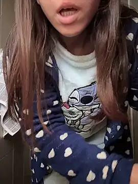 rossana99  online show from 12-22-24, 01:00