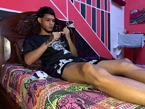 tanned boy online show from 06-12-26, 09:51