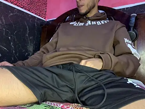 tanned boy online show from 03-20-26, 01:45