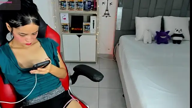 HannaSexyy online show from 10-07-25, 03:07