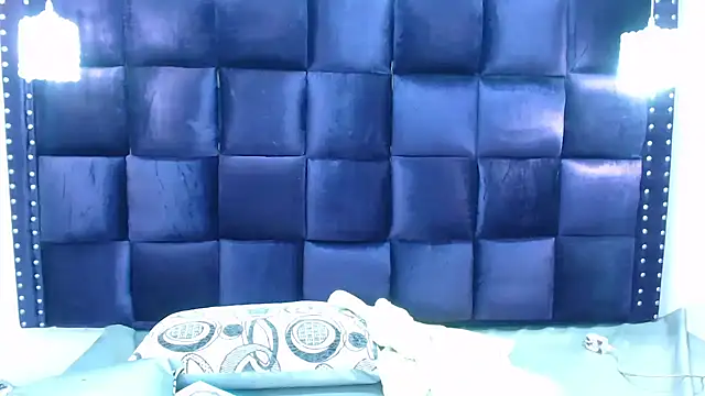 CrushOnMe  online show from 09-09-25, 03:38