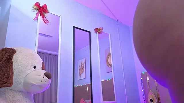 sarah cruzz  online show from 01-10-26, 11:33