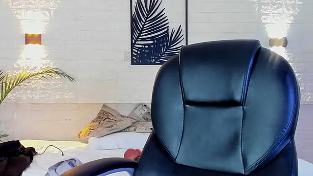 millie brown21 online show from 03-25-26, 07:35