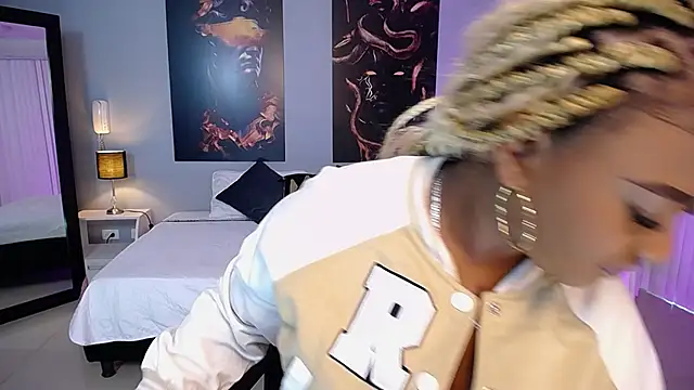 JasmineCampbell  online show from 02-07-26, 01:52