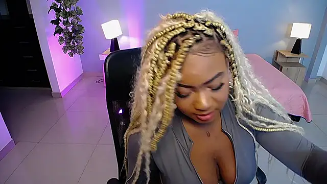 JasmineCampbell  online show from 02-06-26, 01:40