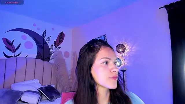 katherin smith  online show from 02-05-25, 06:37