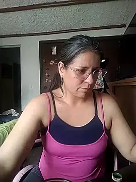 Snapshot of LucifernandaSw chatting on 04-30-26, 06:59 LucifernandaSw online show from 04-30-26, 06:59