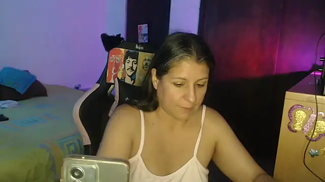 Snapshot of LucifernandaSw chatting on 05-27-26, 10:00 LucifernandaSw online show from 05-27-26, 10:00