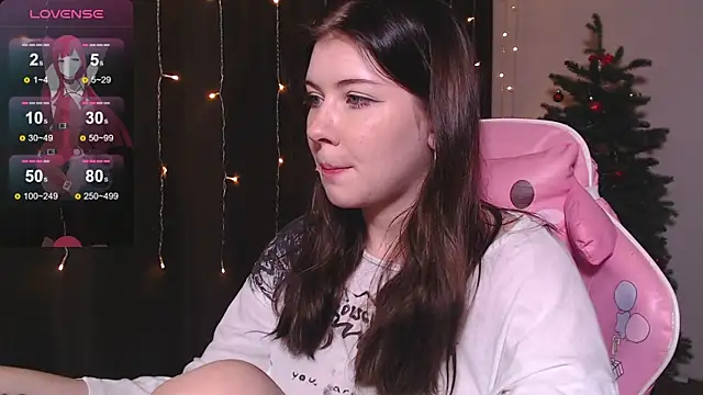 Snapshot of CutieTori chatting on 01-13-25, 02:00 CutieTori online show from 01-13-25, 02:00