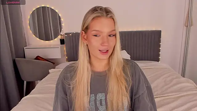 CassieRayss online show from 02-16-26, 12:59