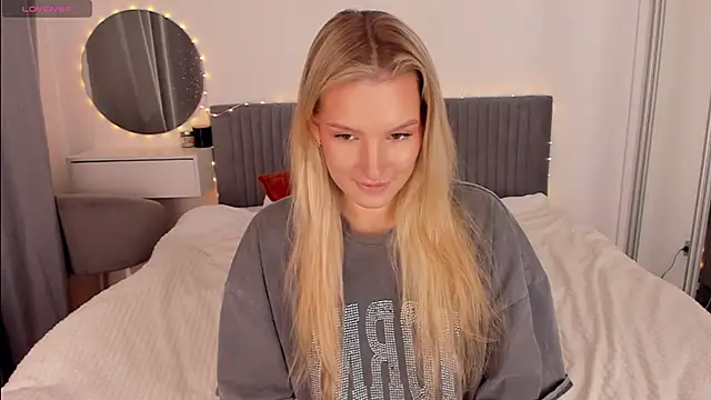 CassieRayss online show from 03-16-26, 08:07