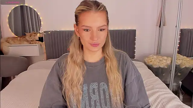 CassieRayss online show from 03-28-26, 10:38