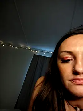 Snapshot of Summer_lovin69 chatting on 11-27-25, 08:42 Summer lovin69 online show from 11-27-25, 08:42