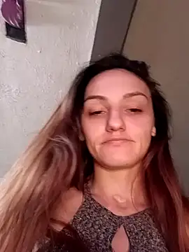 Snapshot of Summer_lovin69 chatting on 12-05-24, 12:17 Summer lovin69 online show from 12-05-24, 12:17