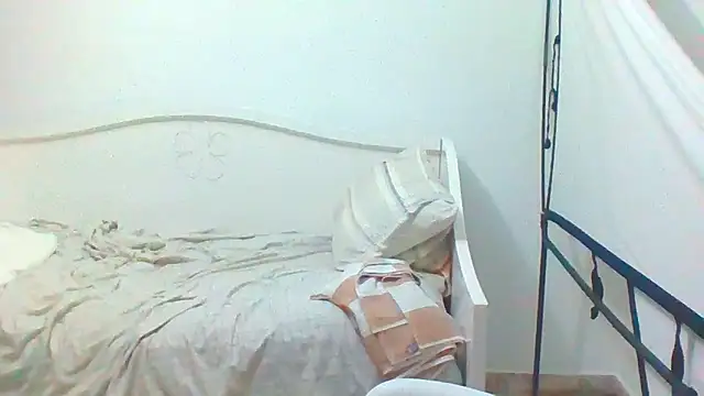 Yeye25199 online show from 01-18-25, 06:34