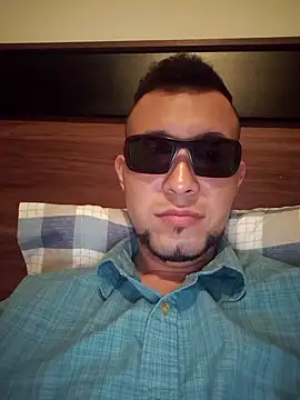 Yeye25199 online show from 01-04-25, 11:22