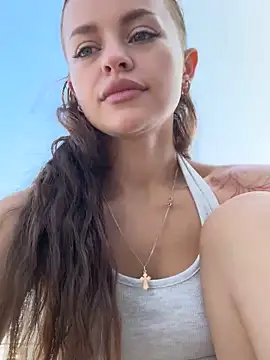 AngelinaTeller online show from 01-15-26, 01:53