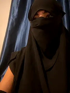 Hijabi HotGirls online show from 10-26-25, 10:43