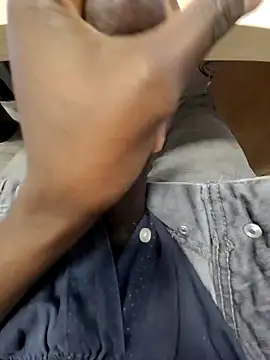 Snapshot of no1belike1 chatting on 01-15-25, 11:32 no1belike1 online show from 01-15-25, 11:32